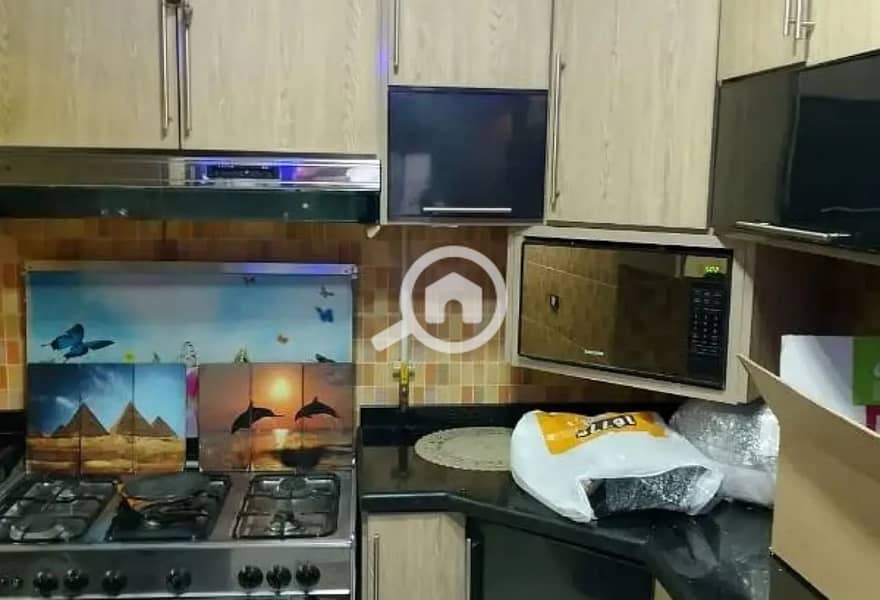 5 c9cdec01e76c4056bcad53a5303ee299. jpg