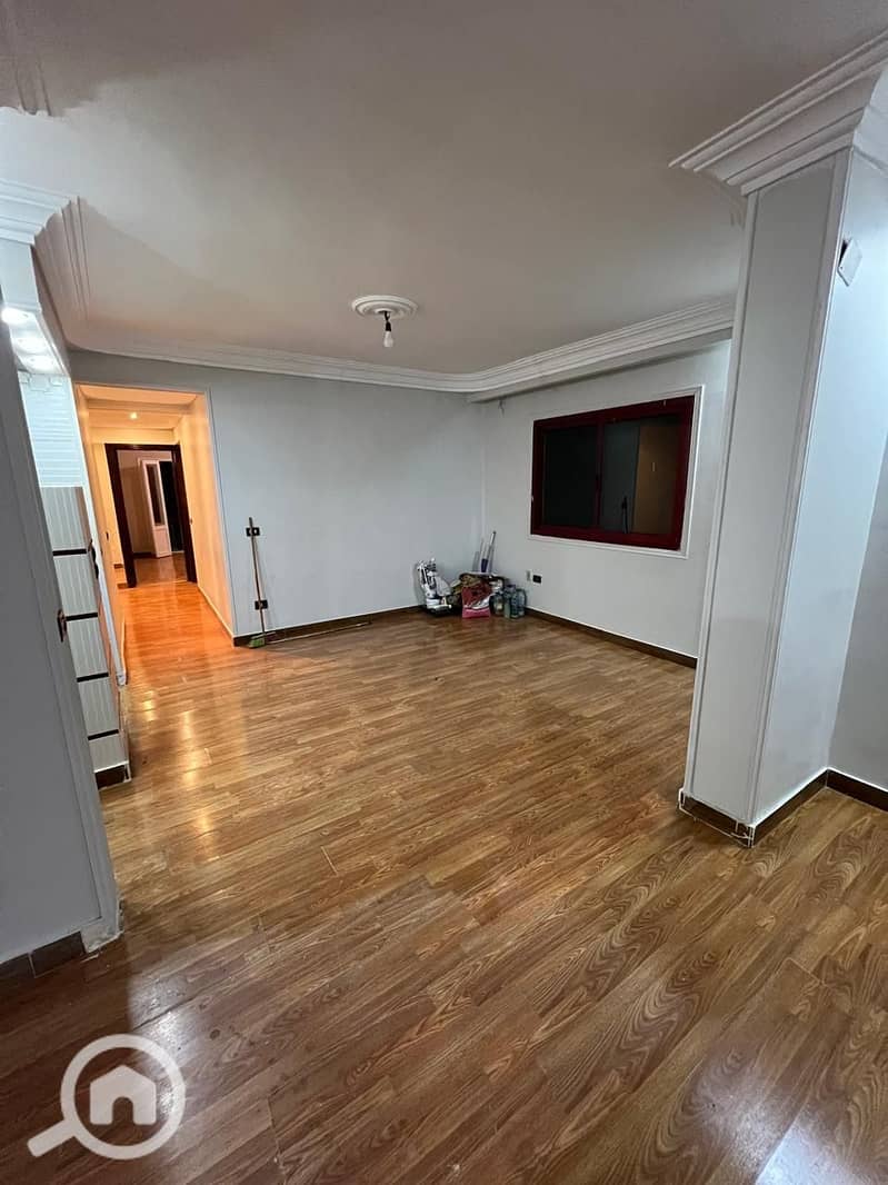 5 cc33d324-7cd7-41d5-b28f-eb9ec68cdd96. jpeg