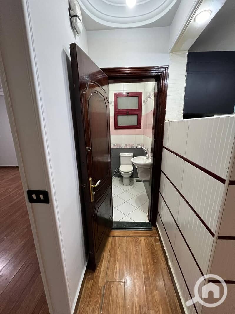 6 8bb41b51-61de-4d28-8db5-4a59e21ecd97. jpeg