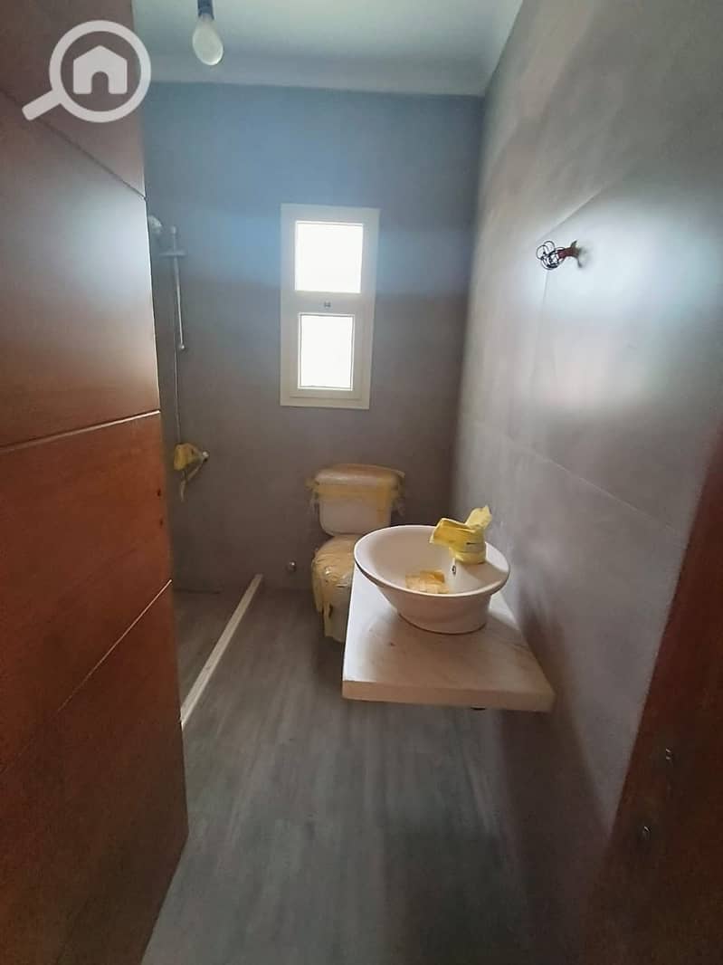 3 3ee14dc8-adb3-415d-b1ee-6b93f69f6548. jpeg