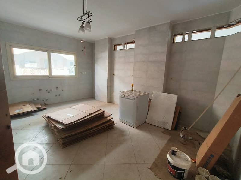 4 303c7fd7-a469-48b6-bc1f-61d43e467e5b. jpeg