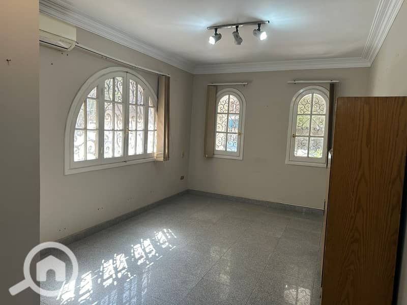 15 b7fa0f4b-a45b-4eac-9b3f-582d0dc9b622. jpeg