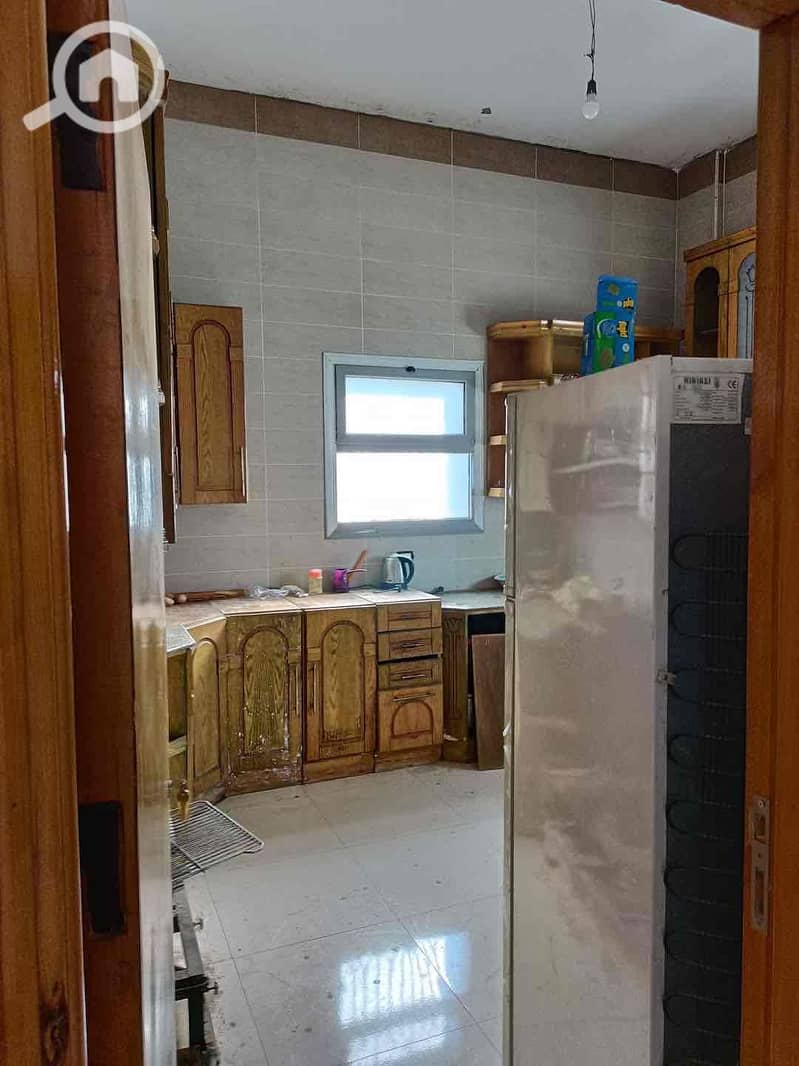 9 bc94166a-2746-44fe-a07f-62173c4ea765. jpg