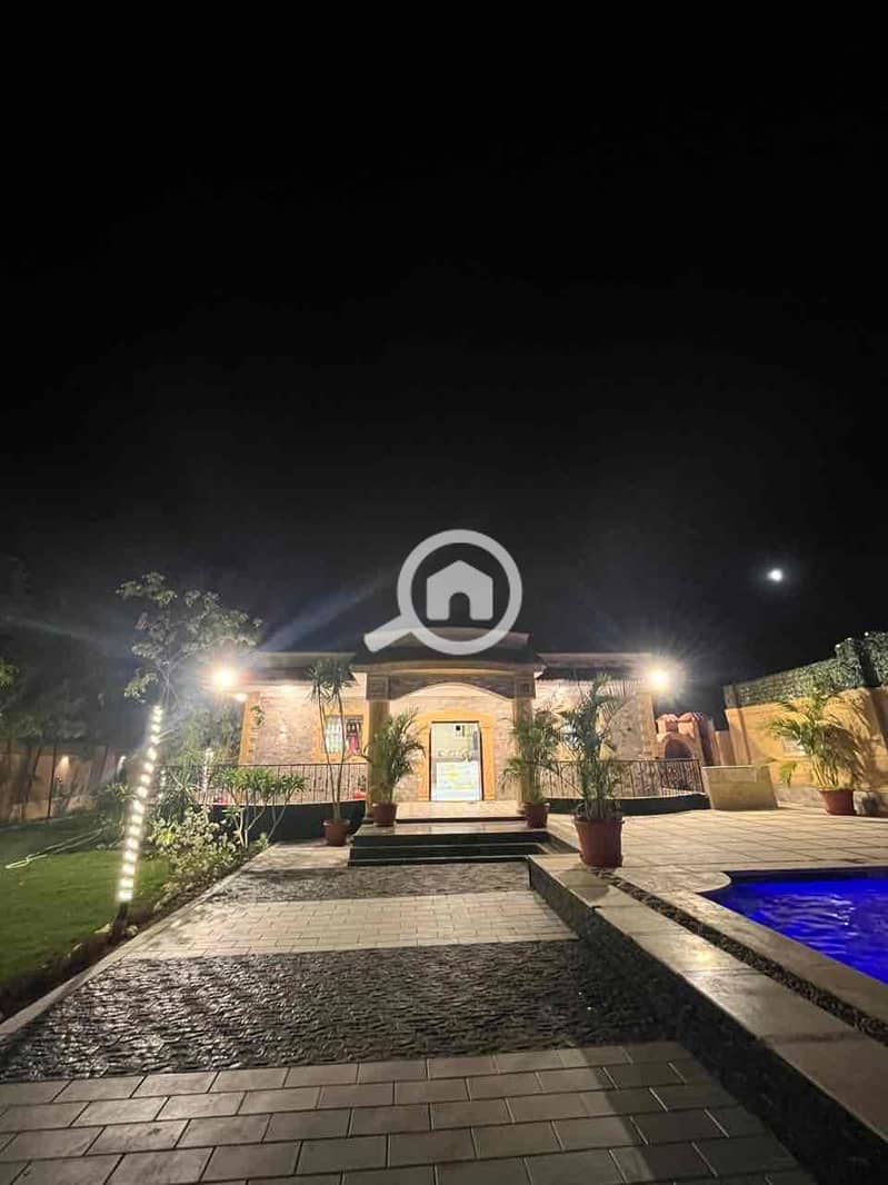 17 f1de49f6-b540-4e59-8f39-187cb79d5f06. jpg