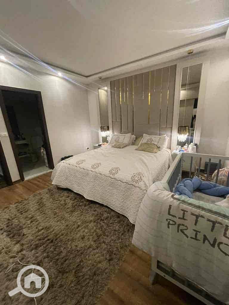 2 5cda4989-a4e8-4ce1-9bec-0d196985f051. jpg