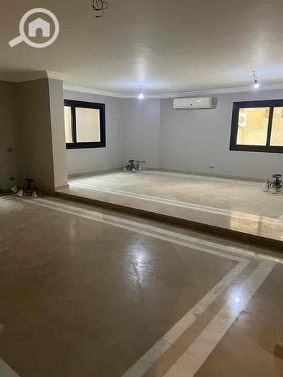 دوبلكس 5 غرف نوم للايجار في كفر عبدو، الإسكندرية - 10e6b180-bb69-41d2-aec3-44799541589c. jpg