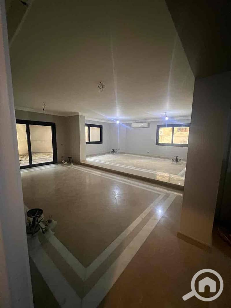 3 b2b88780-679f-43a7-b431-2b284690e894. jpg