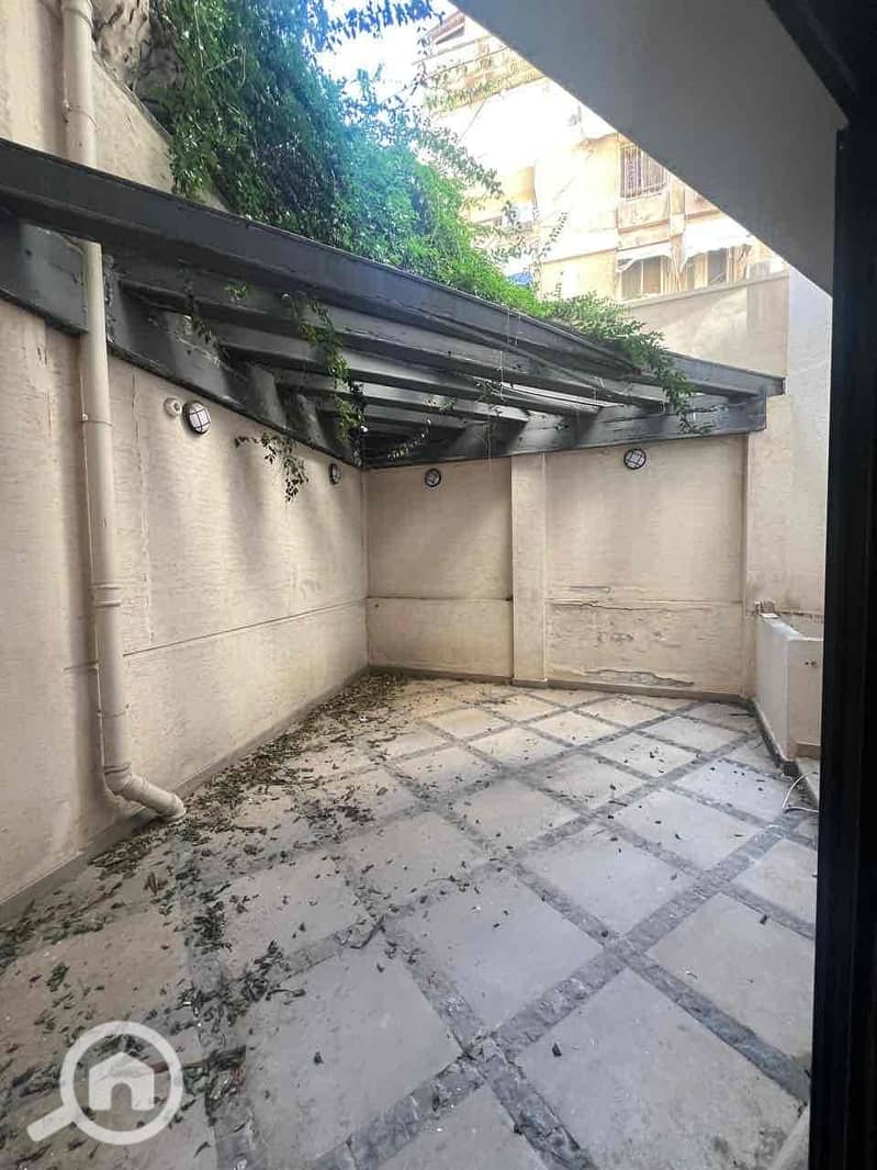 7 6be0dc60-1421-4c76-bf37-f8e6db417c27. jpg