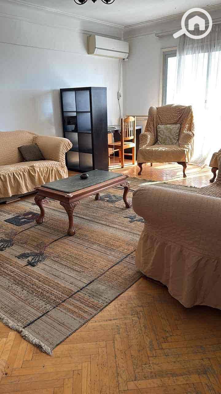 4 c1f2f703-9383-4dd7-ac22-45c172b8f989. jpg