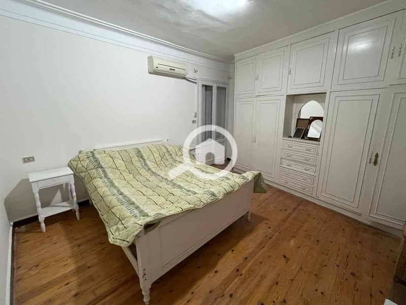 8 361a29fe-c7c3-493e-aba2-8afa272f8e4d. jpg