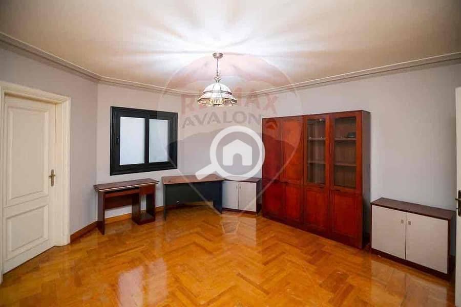 6 27c1d6bd-cb53-4875-8535-5b578857a778. jpg