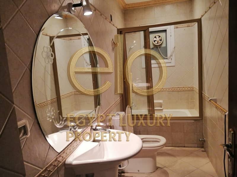 18 PHOTO-2025-11-22-19-13-18. jpg