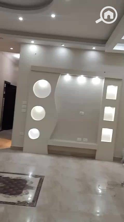 4 WhatsApp Video 2025-11-26 at 1.02. 43 AM_000002. jpg