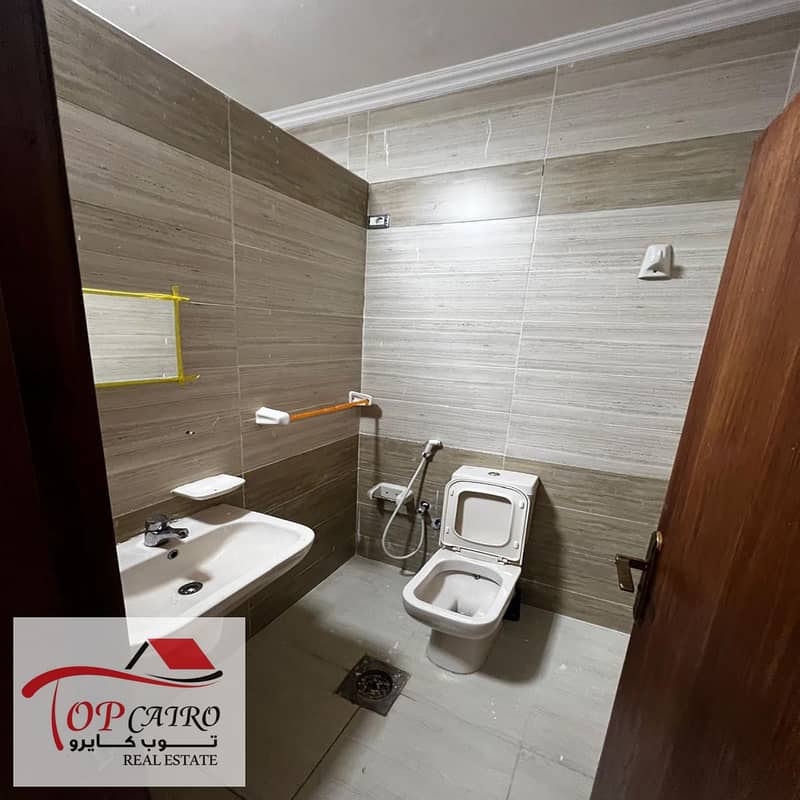 8 IMG-20251126-WA0040. jpg