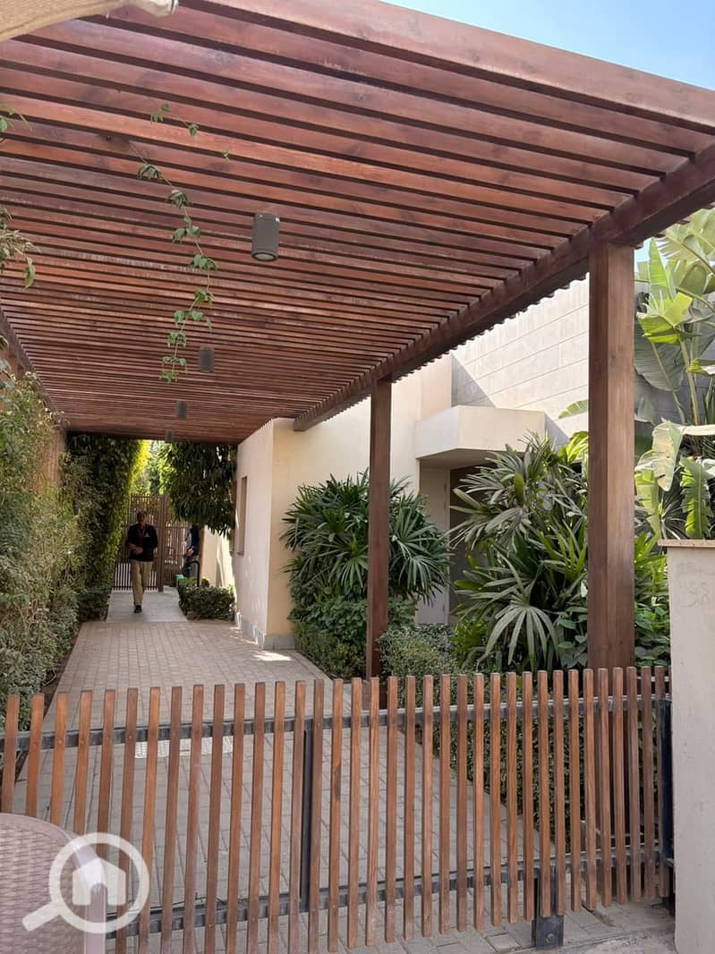 6 10a3a7f3-e9cd-4e28-827a-39dfe1d29d4a. jpg