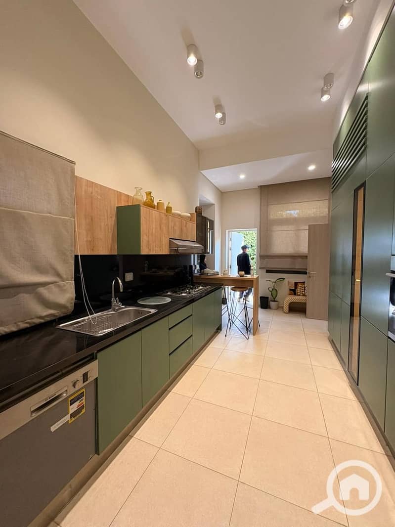 7 37f68d92-d5d2-4f6d-8308-e542cf53605d. jpg