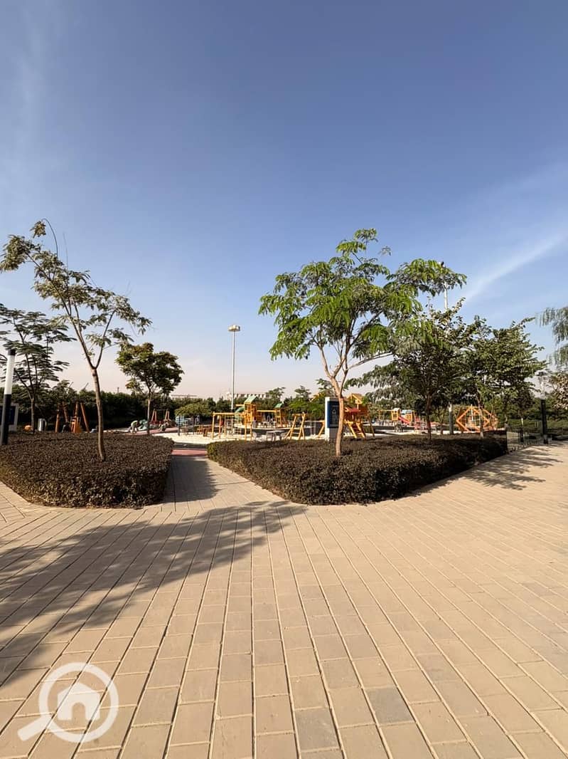 19 d6701be6-cc6d-4f8e-961e-07b1efc979c3. jpg