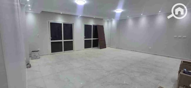 فلیٹ 3 غرف نوم للايجار في الشيخ زايد، الجيزة - 1000316331. jpg