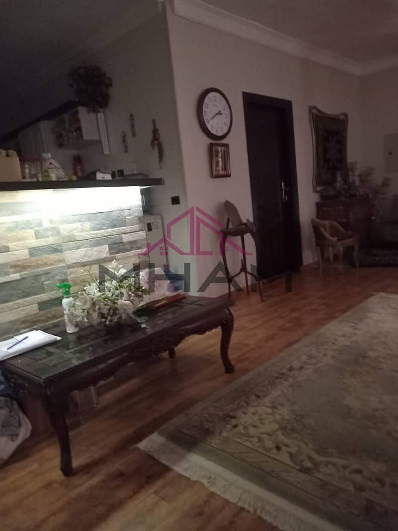 12 photo_5850644699209731024_y. jpg