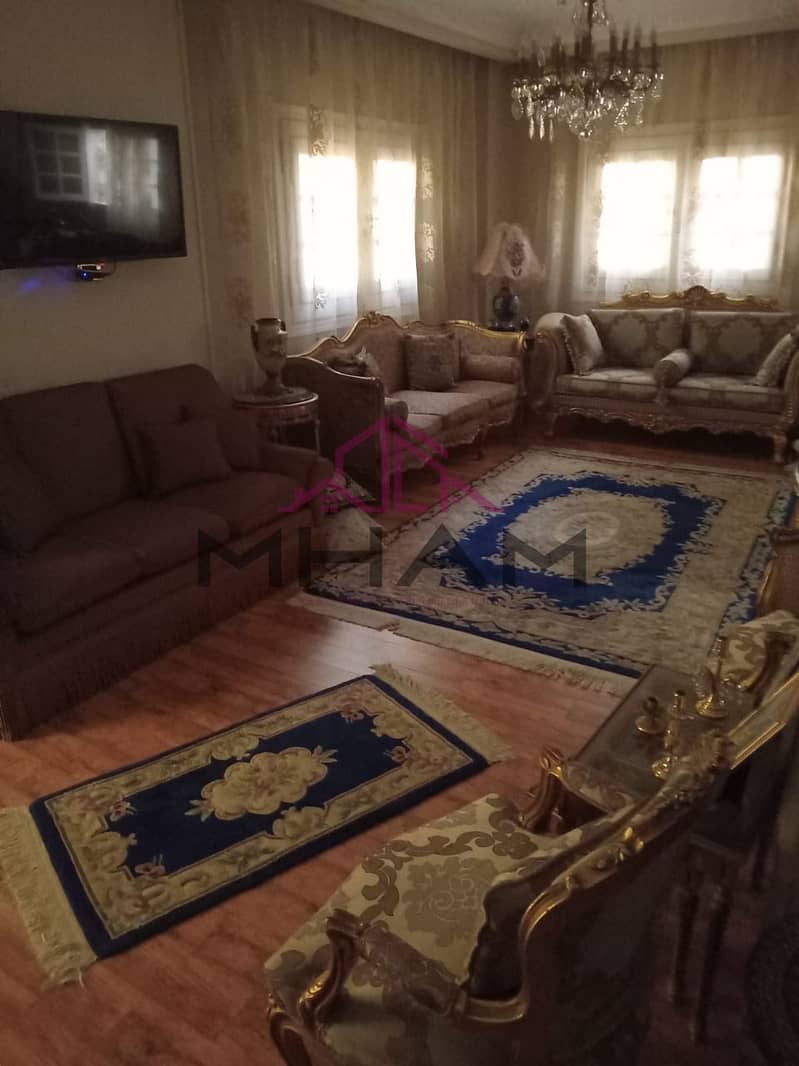 16 photo_5850644699209731028_y. jpg