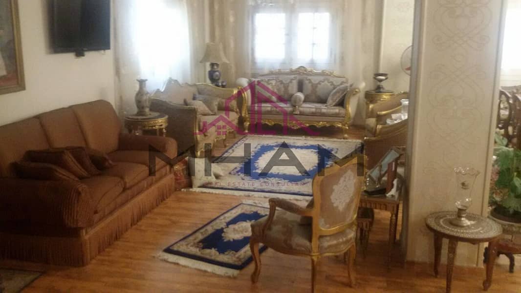 32 photo_5850644699209731044_y. jpg