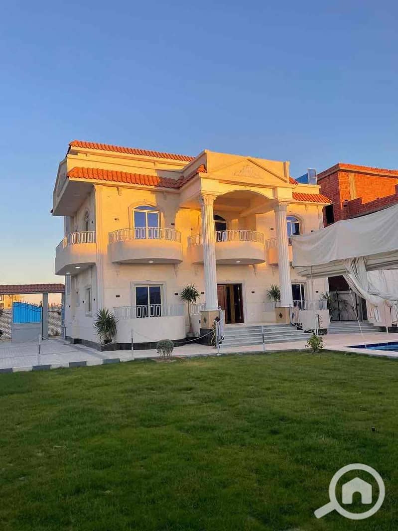 3 cb346bce-6c3d-44b8-8b67-d8ac2b2dc5e7. jpg