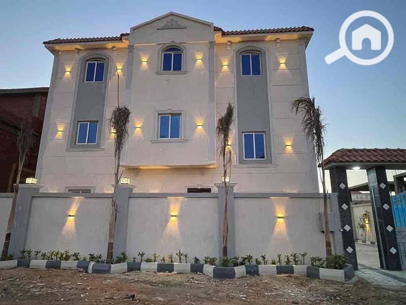 5 7791645e-642d-4ea9-9722-6ebaaaaa94a9. jpg