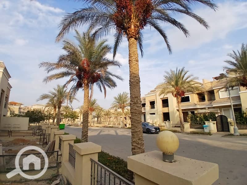 2 WhatsApp Image 2025-11-25 at 7.16. 49 PM (1). jpeg