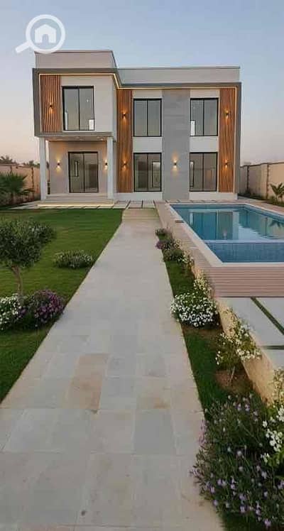 فیلا 7 غرف نوم للبيع في 6 أكتوبر، الجيزة - 3f91e8d6-7ab3-4736-bf33-f27c8c2e004c. jpg