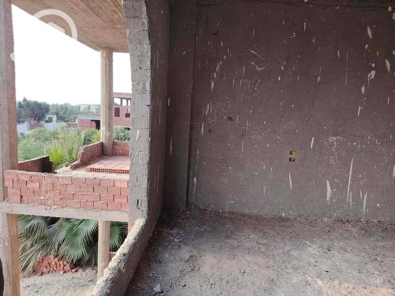 14 ae0df718-a634-4d75-b153-ae57c12838fd. jpg