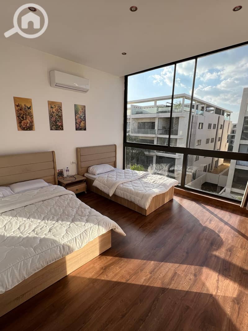 8 WhatsApp Image 2025-11-25 at 8.39. 53 PM (1). jpeg