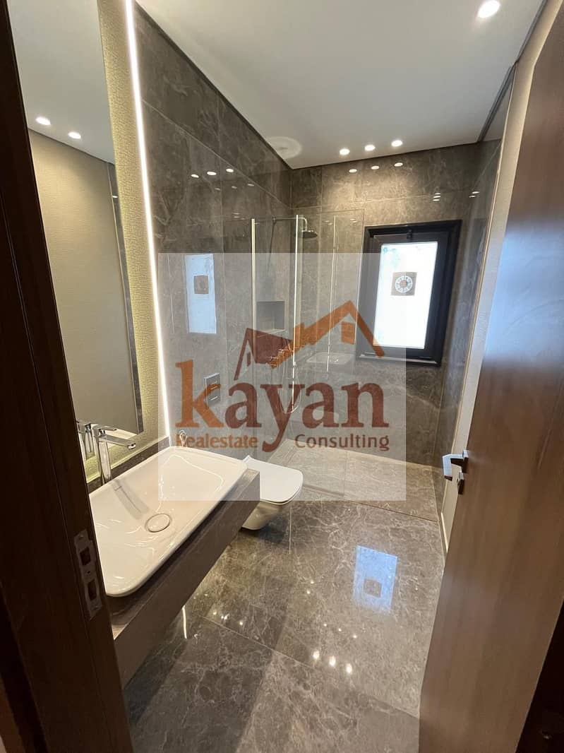 5 6b832812-cd9b-47b3-9176-1f4a9bfe61d7. jpg