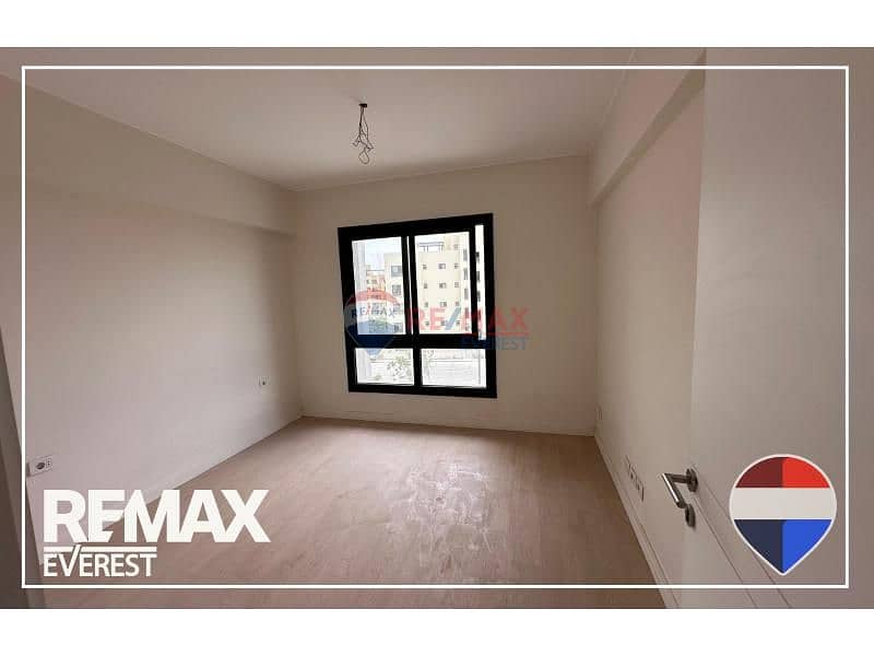 6 bc29de3c-35b8-4a1c-8a97-cc6ae07d4d9e. jfif. jpg