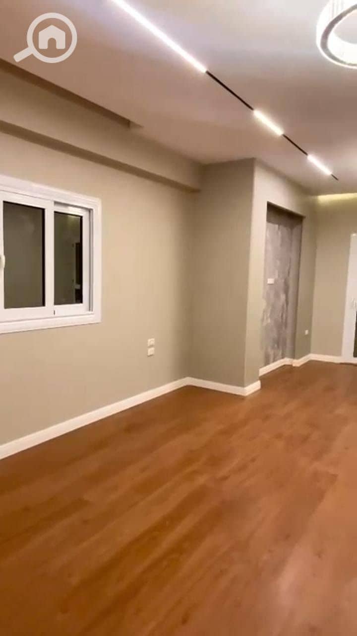 6 WhatsApp Image 2025-11-26 at 10.57. 23 (2). jpeg