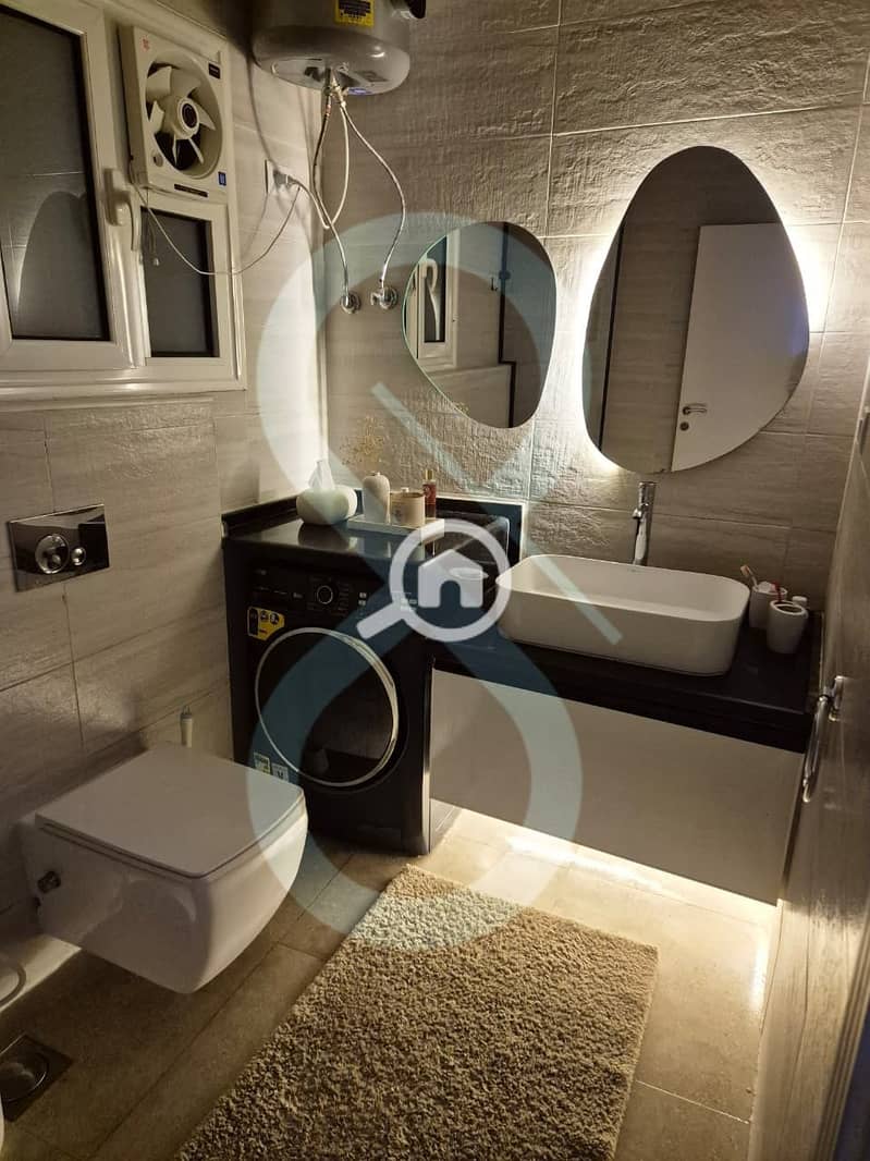 7 PHOTO-2025-11-25-16-41-33 5. jpeg