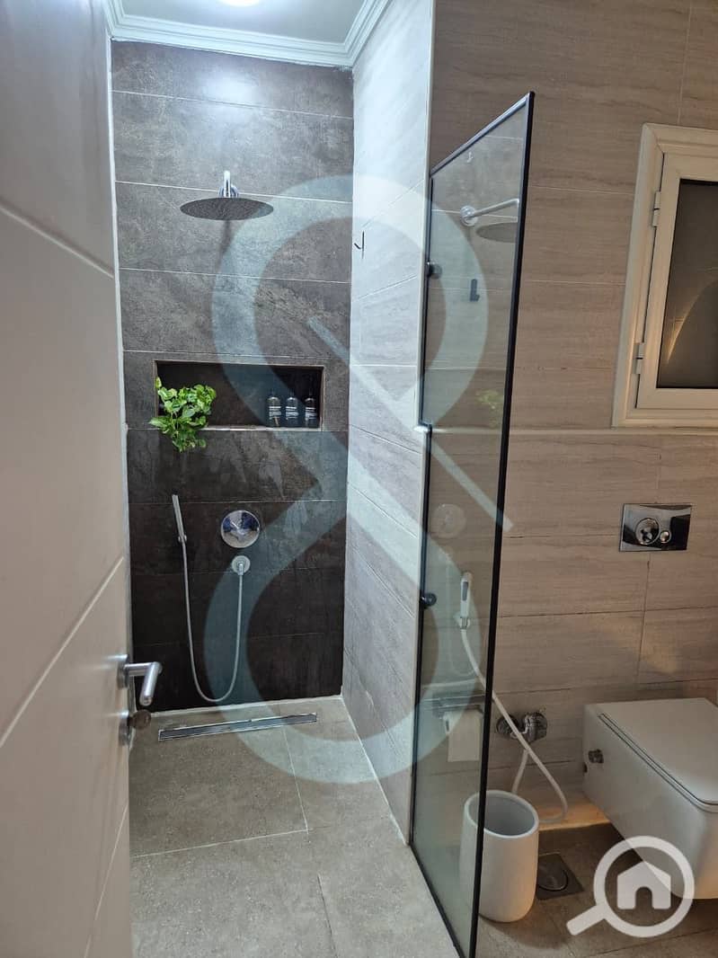 8 PHOTO-2025-11-25-16-41-34. jpeg