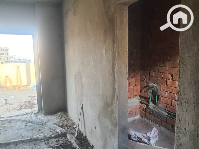 6 1f3097cf-aac9-47f5-a94d-bde4cd3cdc0a. jpeg