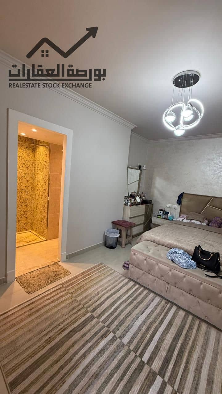 2 3a3040f7-0479-43c1-a7bc-60ae29eab7d8. jpg