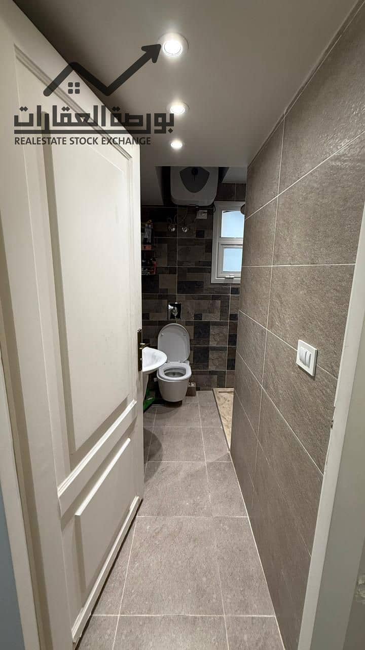 3 016d5aa3-69dd-48db-9811-5b0dbd1421d6. jpg