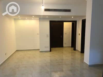 شقة 2 غرفة نوم للايجار في الشيخ زايد، الجيزة - IMG-20251126-WA0023. jpg