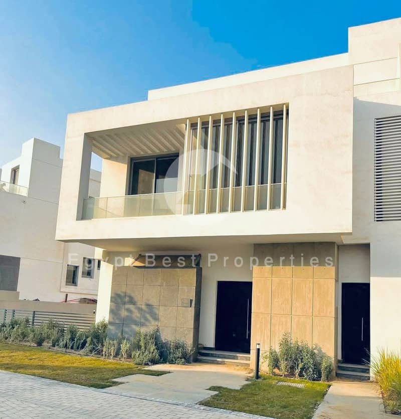 7 557608166_1505201537286411_8880315521355713534_n. jpg