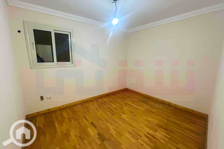 5 WhatsApp Image 2025-11-10 at 15.40. 21. jpg