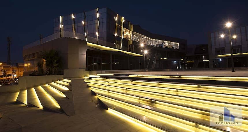 10 The-Yard-Mall-. jpg