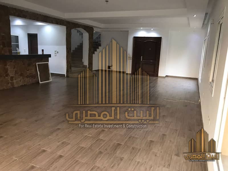 11 U483838 (33). jpg