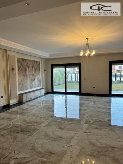 فیلا 5 غرف نوم للبيع في القاهرة الجديدة، القاهرة - WhatsApp Image 2025-11-24 at 13.09. 42. jpeg