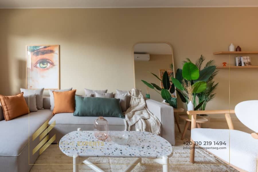 2 0f365307-ba2c-4b05-add2-543a1b48e871. jpg