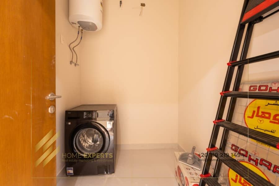 6 8a433e8f-f755-422a-8b95-0b87f93900d9. jpg