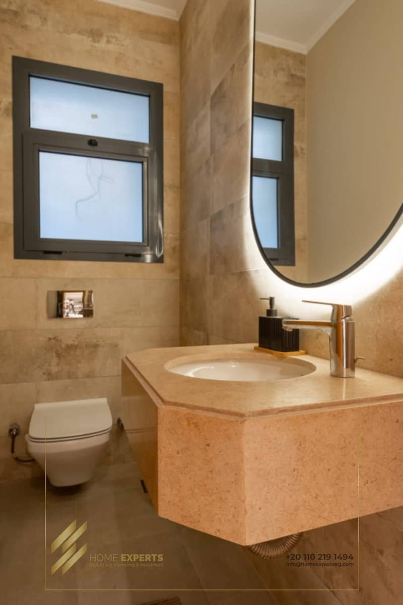 17 d21bd0ad-42af-4d88-9980-2cf916f34296. jpg