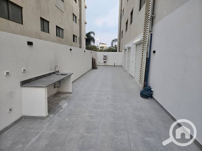 7 WhatsApp Image 2025-10-28 at 01.30. 44 (2). jpeg