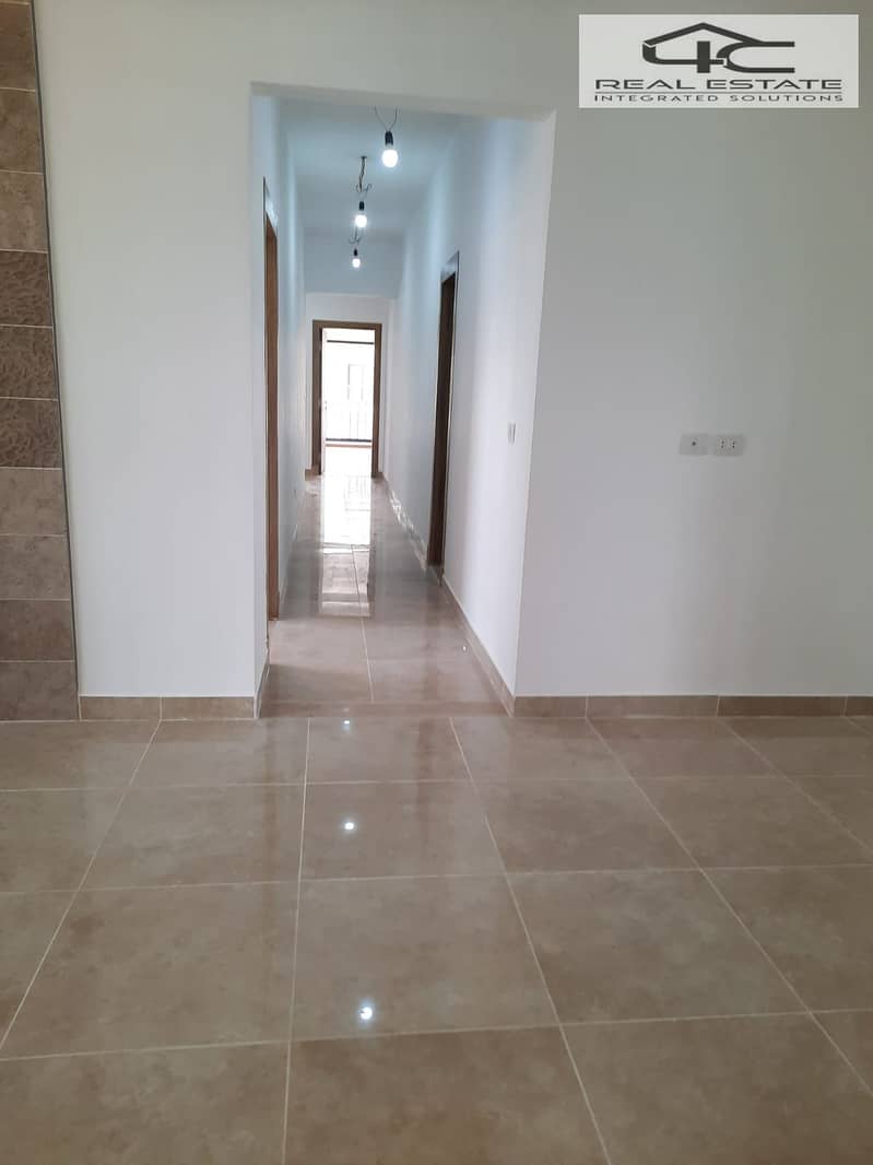 9 WhatsApp Image 2025-11-24 at 13.32. 28 (1). jpeg